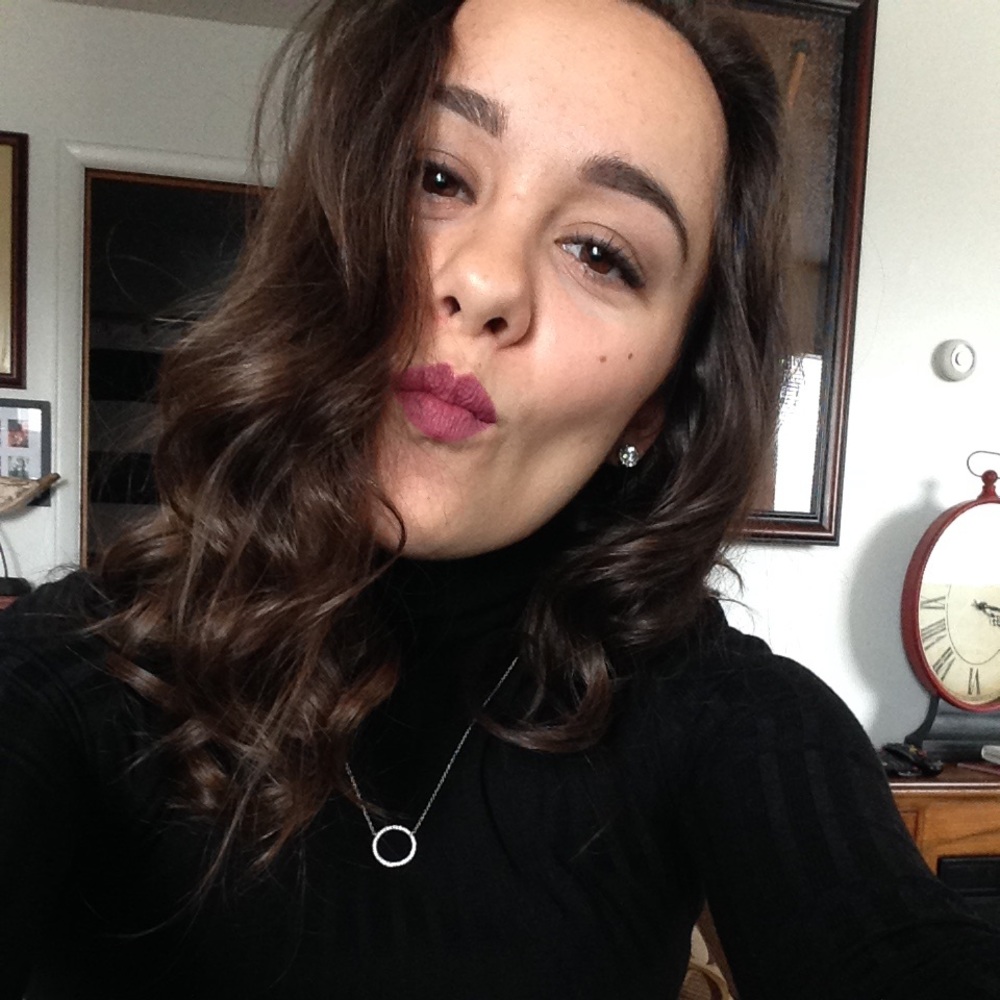 Meet your Posher, Ashley